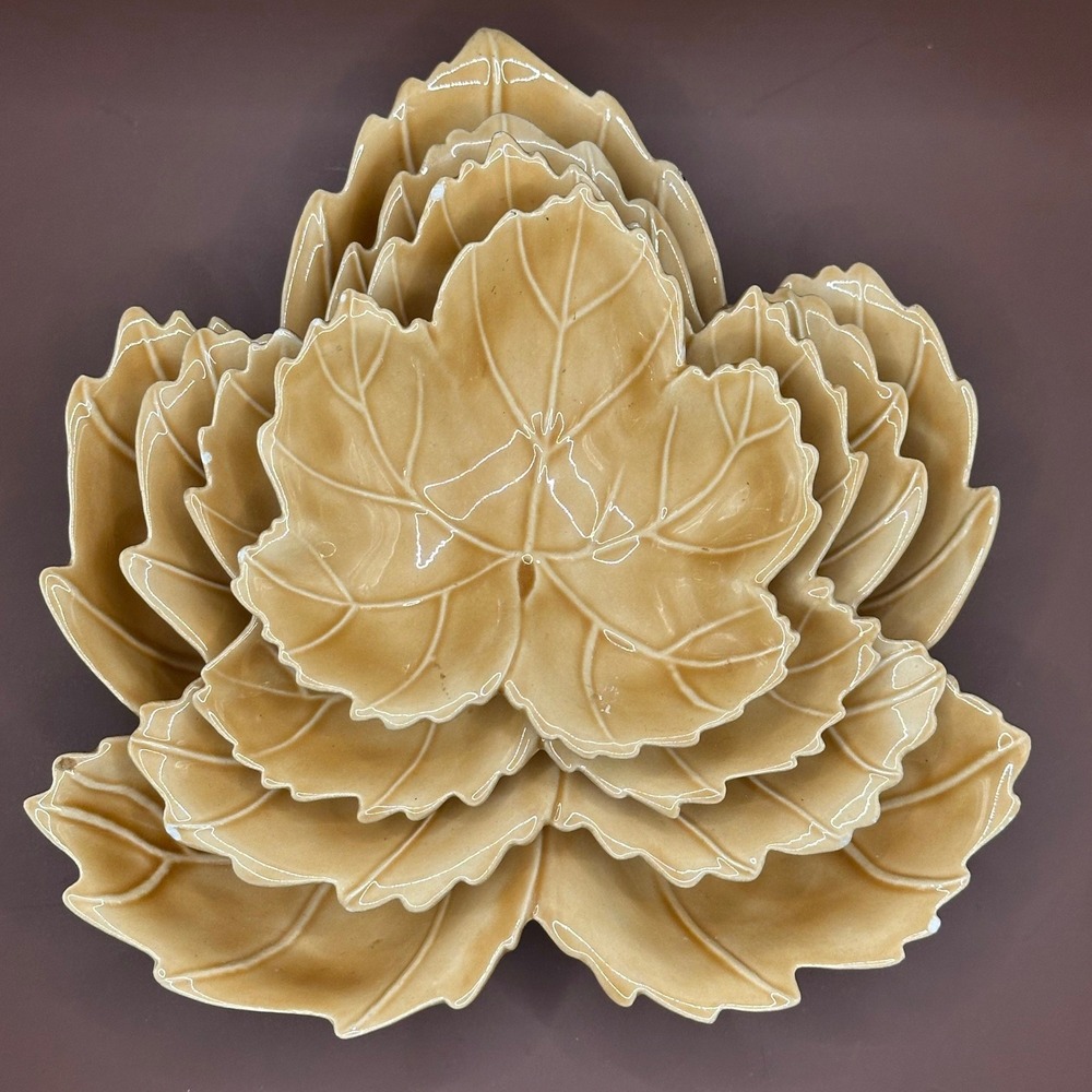 Vintage Ceramic Leaf Nesting 4 Bowl Caramel Majolica Style Signed Studio Pottery